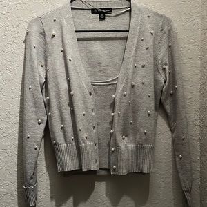 Grey sweater with tank top set